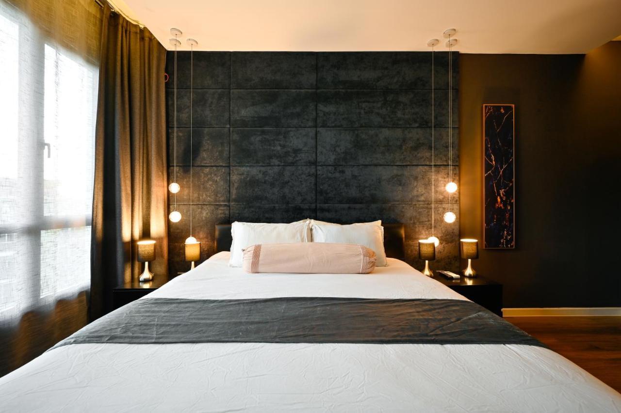 Estella Heights Saigon City View 2Br Apartment & Pool, 호치민 외부 사진